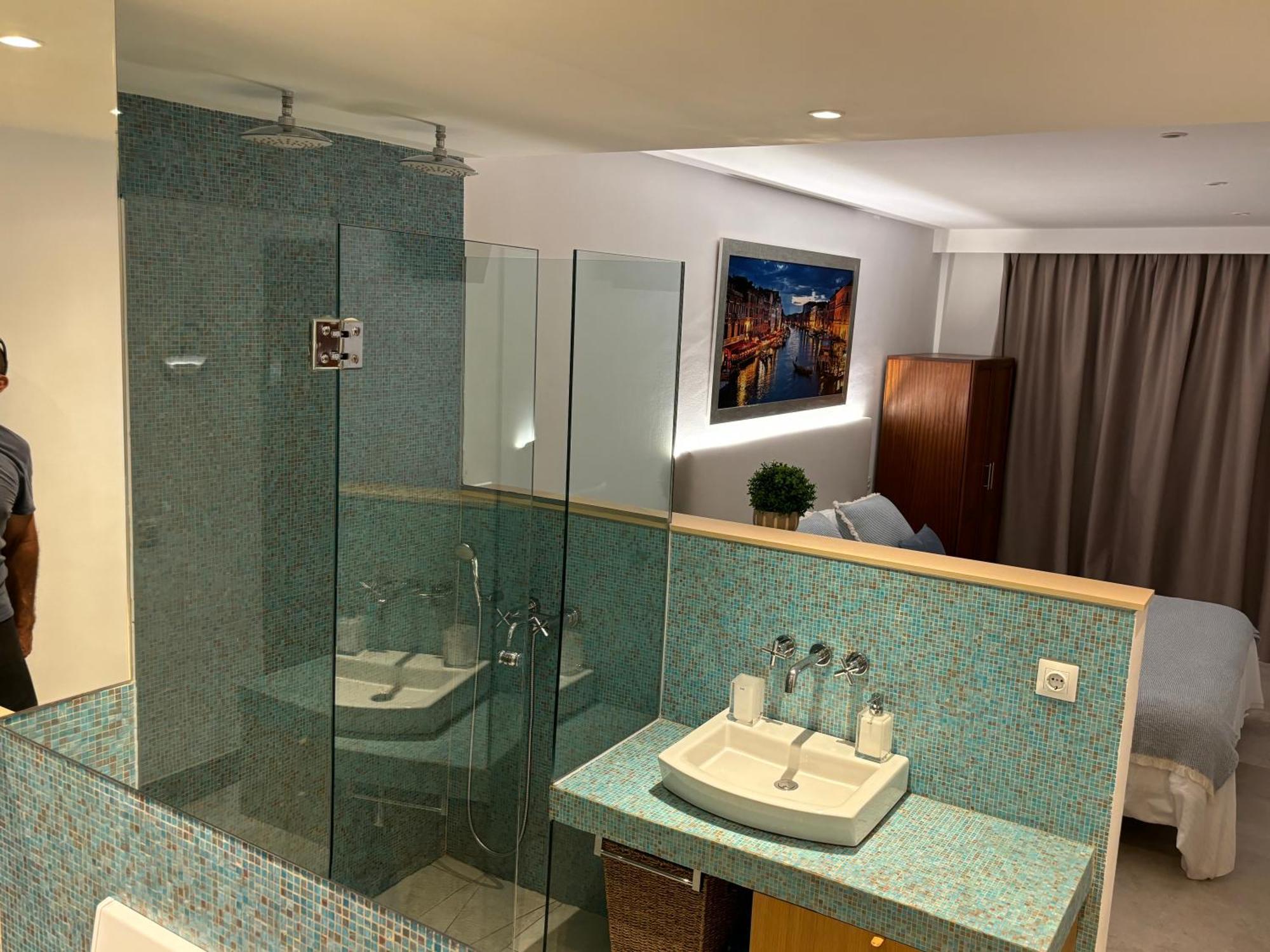 Luxury First Line Apartment Costa Teguise